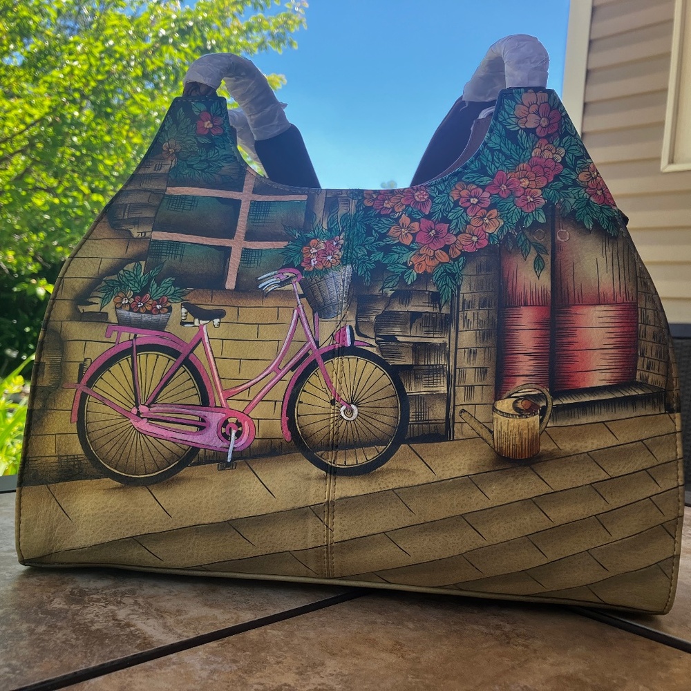 Anuschka purse